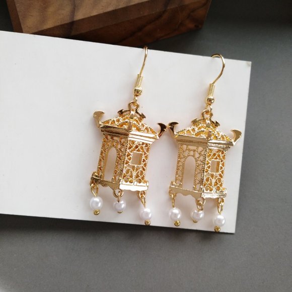 Vintage Jewelry - 💕Last One Asian Architecture Pearl Earrings
